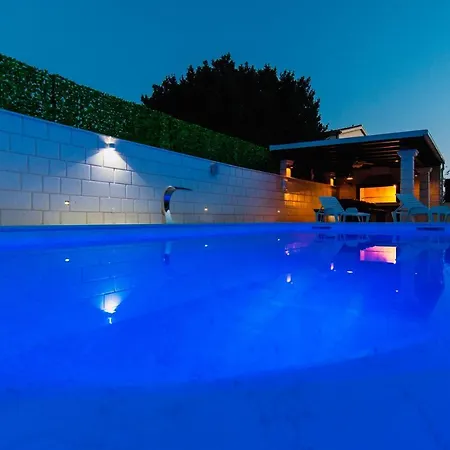 Aurora Apartament Kaštela