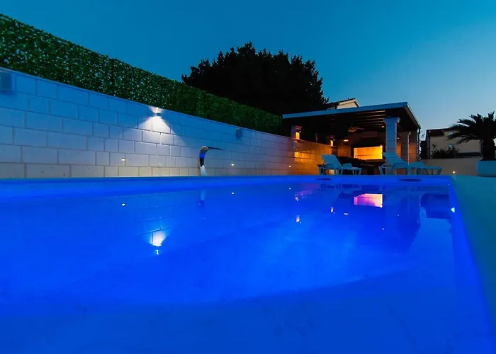 Aurora Apartman Kastela