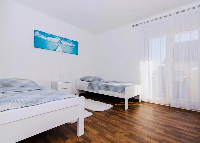 Apartman Aurora *